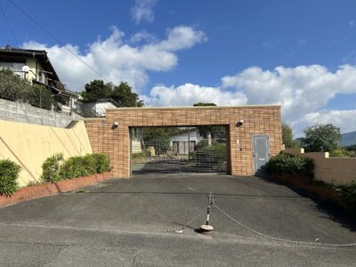 田川市夏吉　茶室付き6LDKの中古住宅販売開始！シャッターゲート付の駐車場も完備！！担当：伊藤　070-8504-0659までお気軽にお問い合わせください！